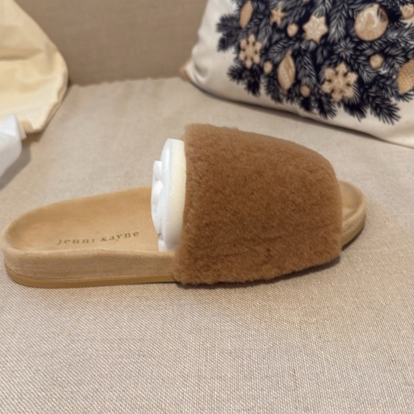 Jenni Kayne Shearling Slide Sandal - Picture 2 of 4
